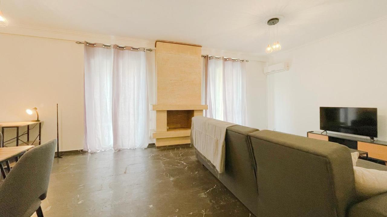 Filis Sunny 80Sqm Apt In Viktoria Lägenhet Aten Exteriör bild