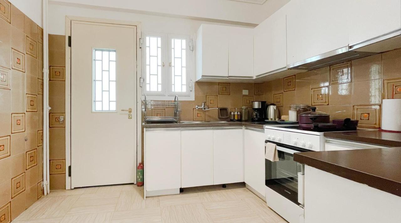 Filis Sunny 80Sqm Apt In Viktoria Lägenhet Aten Exteriör bild
