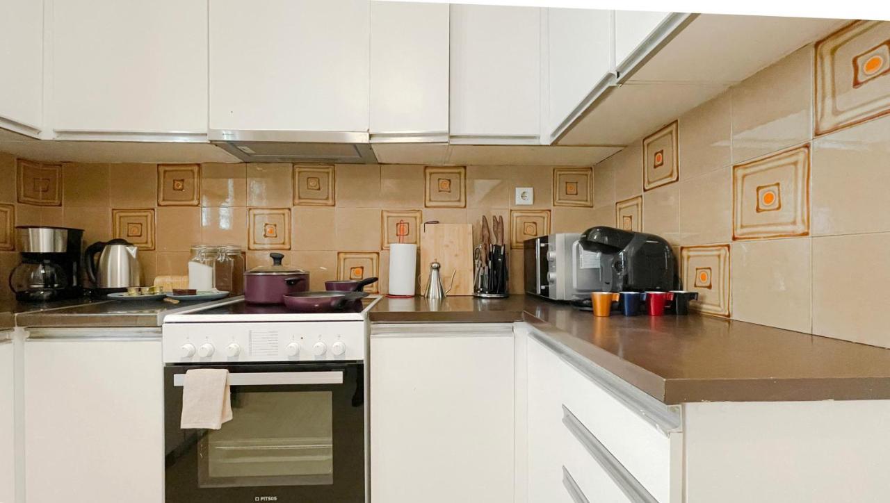 Filis Sunny 80Sqm Apt In Viktoria Lägenhet Aten Exteriör bild