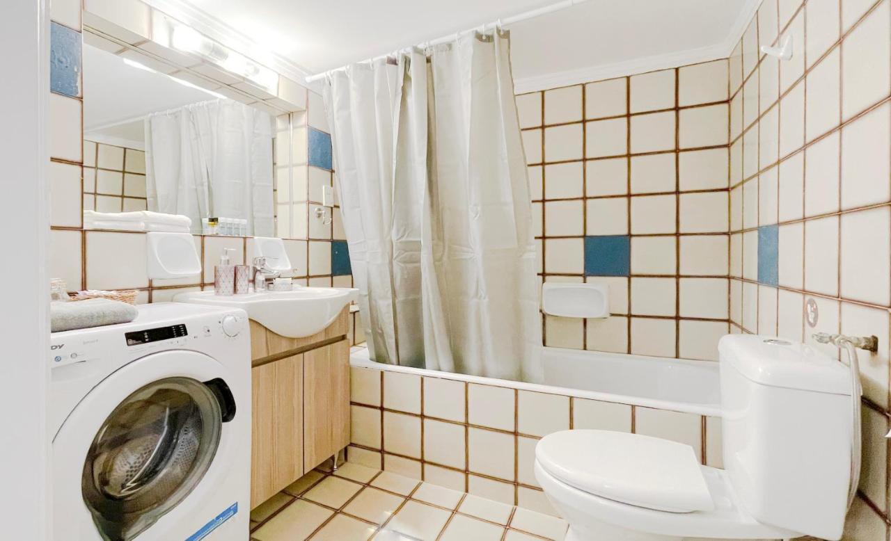 Filis Sunny 80Sqm Apt In Viktoria Lägenhet Aten Exteriör bild